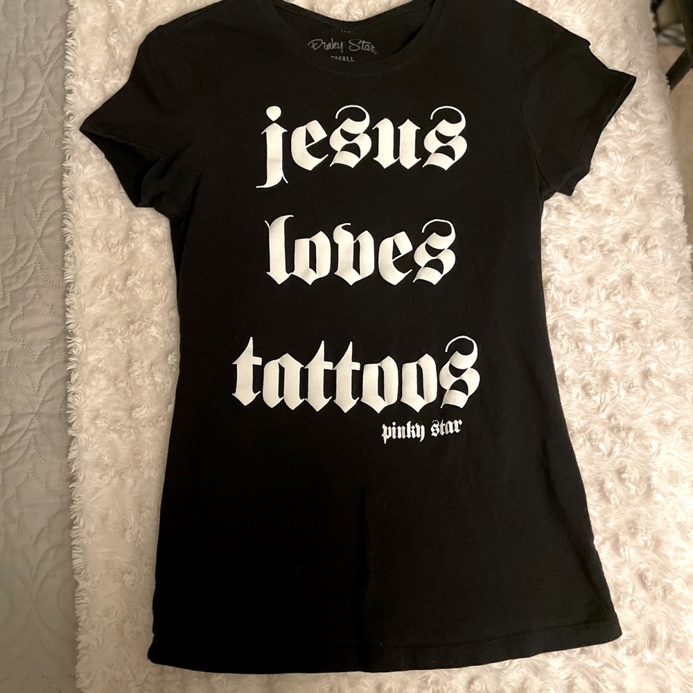 💥Pinky Star women’s t-shirt. Size S
